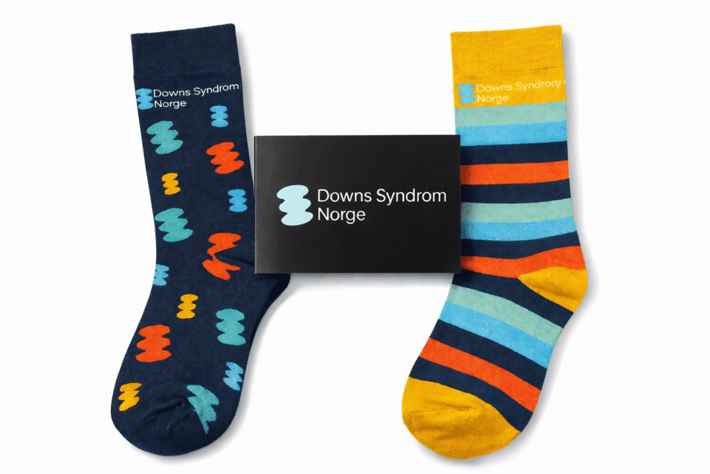 Bilde av Downs Syndrom Norge sine rockesokker: to forskjellige sokker