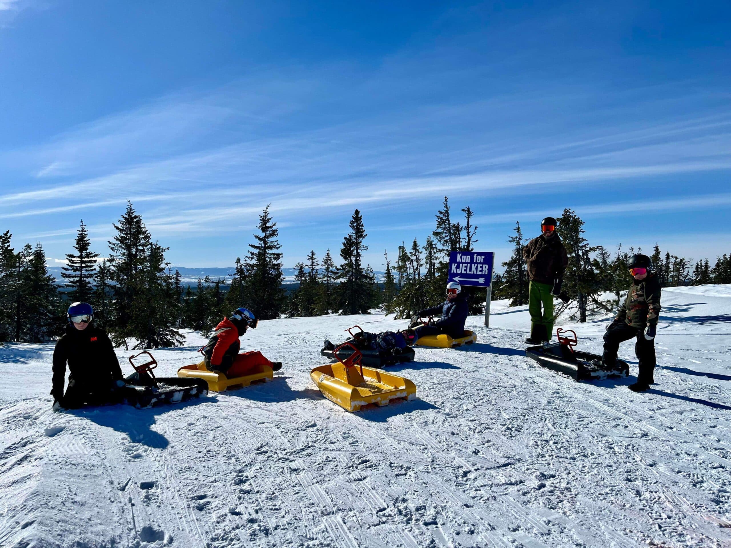 Ski- og akedag på Budor